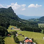 Hotel-gasthof Am Riedl
