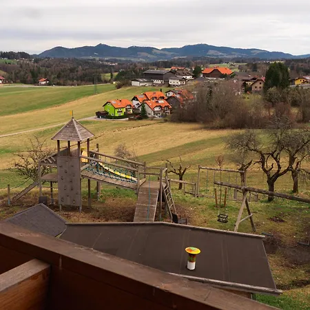 호텔-가스트호프 암 리에들 3*