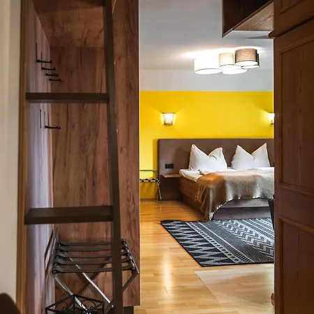 بيت ضيافة فندق-غاستهوف أم ريدل Koppl