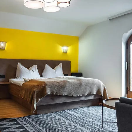 بيت ضيافة فندق-غاستهوف أم ريدل 3*