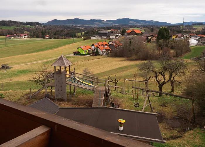 Hotel-gasthof Am Riedl 3*